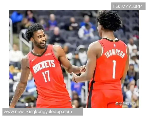 加兰复出展现强大火力半场8中4砍下18分并贡献3助攻罚球全中