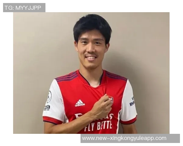 富安健洋与阿贾克斯签约至明夏合同依据表现而定