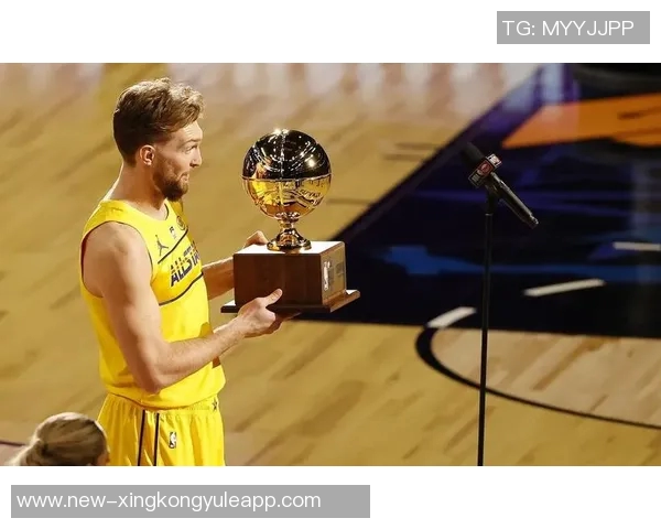 狄龙赞吉莱斯皮表现出色小恶棍们的精彩对决让人感到甜蜜与激动