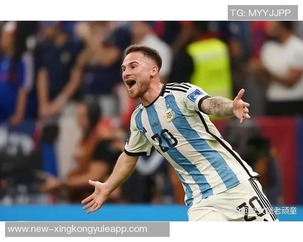 梅西射门击中横梁后麦卡利斯特破门助阿根廷领先1-0