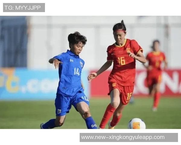 周欣怡精彩点射助力女足U17半场前2-0领先挪威U17女足