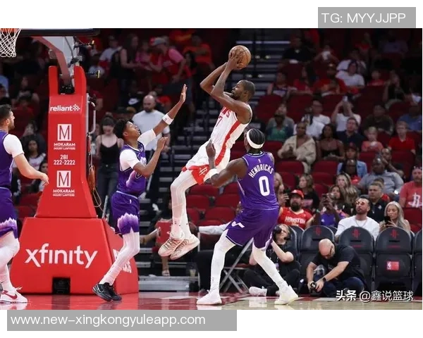 申京最后一攻被质疑KD三分全中却传球给未出手的阿门引发争议