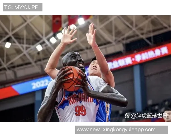 卡马拉全能表现助力球队胜利11投5中贡献13分7篮板3助攻2抢断1盖帽正负值5