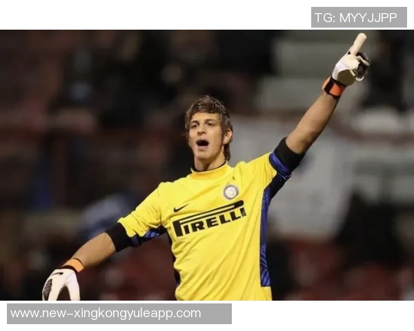 国米官方宣布迪詹纳罗右手腕骨折即将接受手术治疗